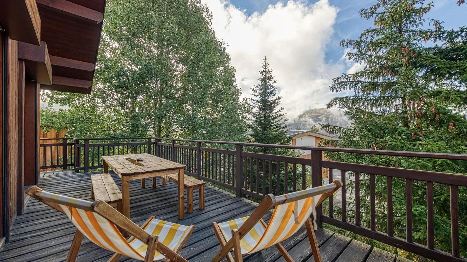 Homency - Chalet Alpaga Alpe d'Huez 0*,